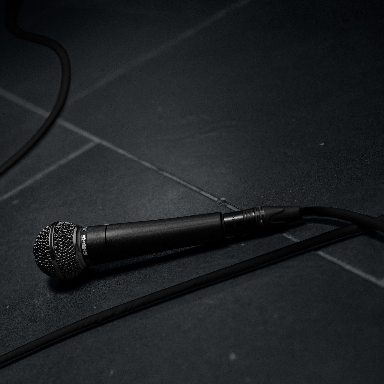 SHURE SM58 Legendary Dynamic Vocal Microphone